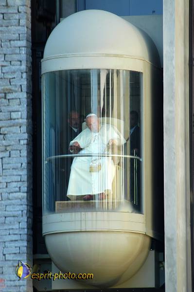 Nom de l'image : D1164919-01 — Description :  Lourdes 2004 - Pèlerinage du Pape à Lourdes