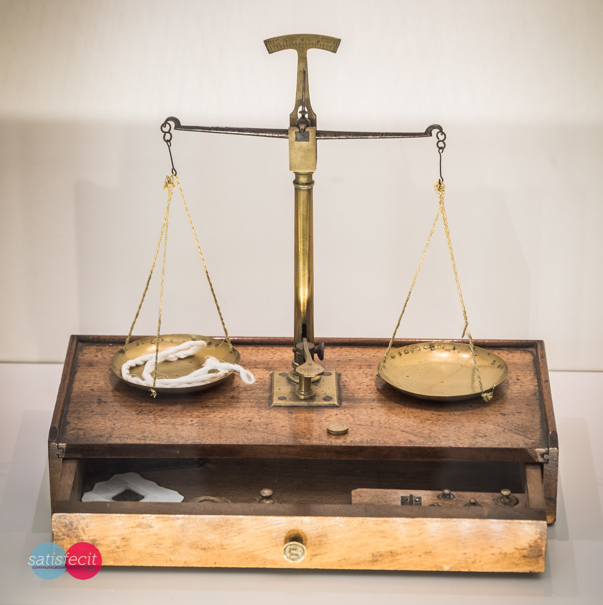 Nom de l'image : 43-Famille-Martin-Alencon_D8e074369_Satisfecit-Editions.fr — Description :  43-Famille-Martin-Alencon_D8e074369