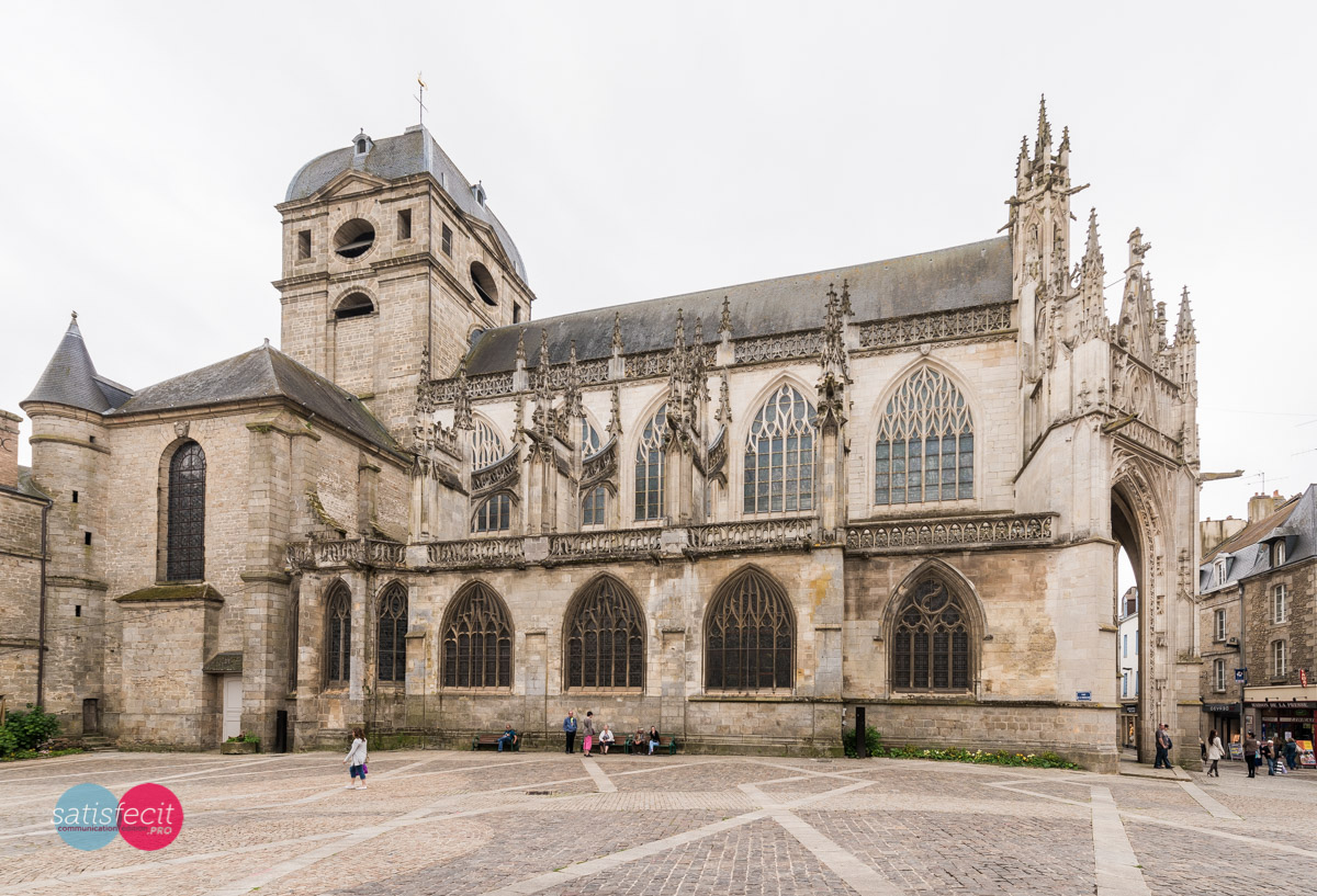 Nom de l'image : 62-Famille-Martin-Alencon_D8e074171_Satisfecit-Editions.fr — Description :  62-Famille-Martin-Alencon_D8e074171