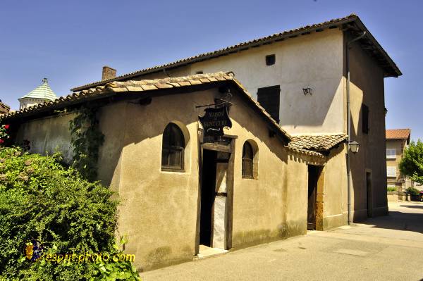 Nom de l'image : D2014266-1 — Description :  Ars village de Saint Jean-Marie Viannay curé d'Ars