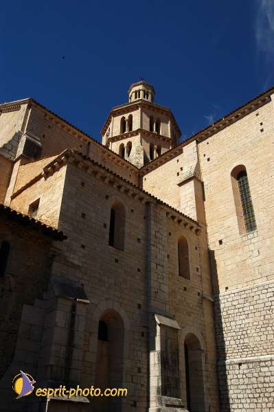 Nom de l'image : D1168864-1 — Description :  Abbaye de Fossanova (Latina-Italie) - Abbaye cistersienne
