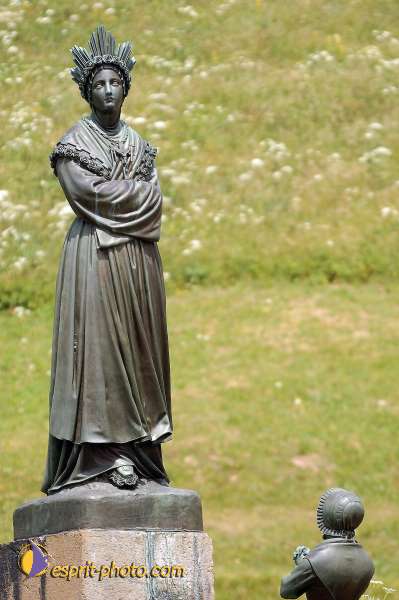 Nom de l'image : D1050634-01 — Description :  Notre Dame de La Salette - Sanctuaire