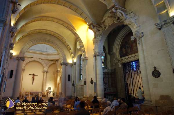 Nom de l'image : D1184798-1 — Description :  Lisieux : Carmel - Chasse de Ste Thérèse