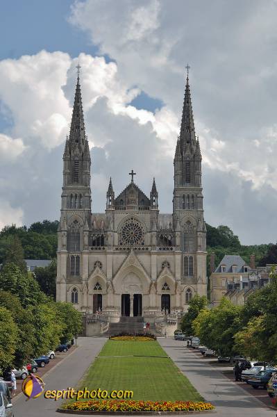 Nom de l'image : 2179664 — Description :