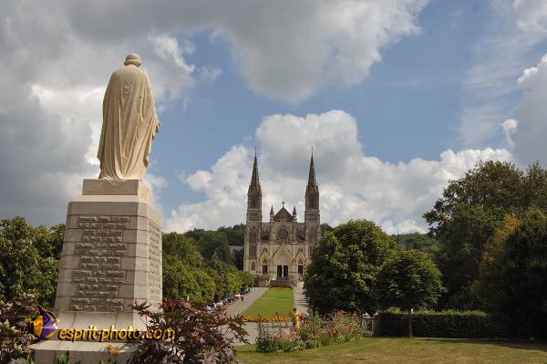 Nom de l'image : 2179674 — Description :