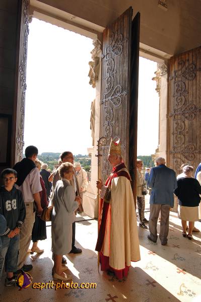 Nom de l'image : 2179980 — Description :