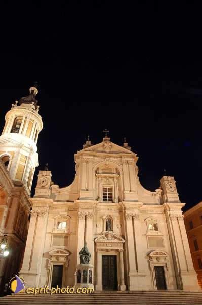 Nom de l'image : D1178750-1 — Description :  Notre Dame de Loreto (Ancona / Italie)