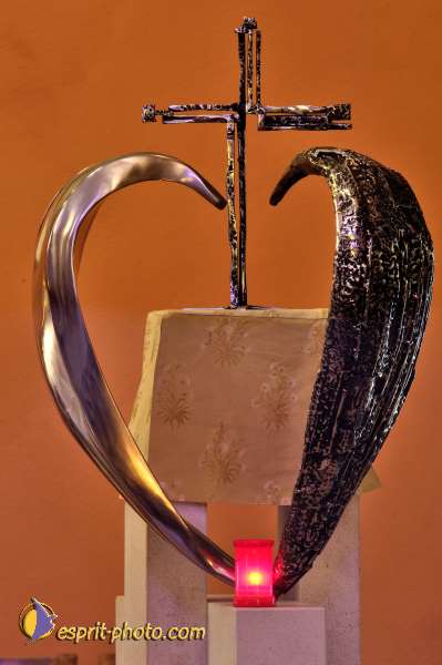 Nom de l'image : D2015331-nef-1 — Description :