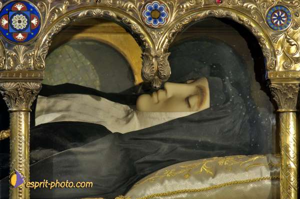 Nom de l'image : D2015337-nef-1 — Description :