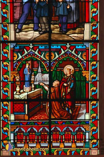 Nom de l'image : D1050059-01 — Description :  ND de l'Île Bouchard & ND de Pontmain (reportage pour la Vie)