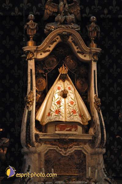 Nom de l'image : E00042400-1 — Description :