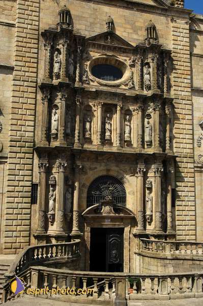 Nom de l'image : D1157642-01 — Description :  Pèlerinage année jubilaire 2004 à St Jacques de Compostelle
