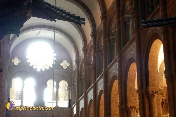Nom de l'image : D1158525-01 — Description :  Pèlerinage année jubilaire 2004 à St Jacques de Compostelle