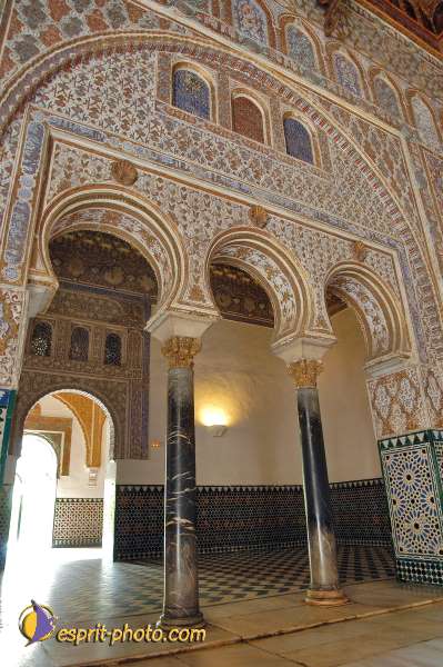 Nom de l'image : D1219363-1 — Description :  Pâques 2005 à Seville (Espagne-Andalusie)