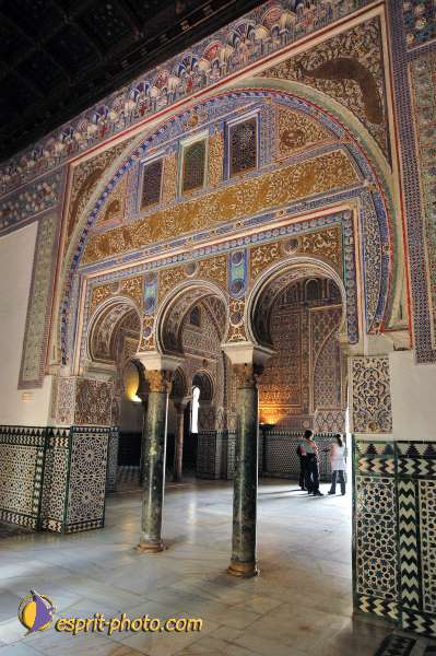 Nom de l'image : D1220036-1 — Description :  Pâques 2005 à Seville (Espagne-Andalusie)