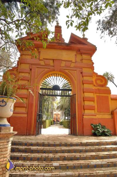 Nom de l'image : E00035010-1 — Description :  Pâques 2005 à Seville (Espagne-Andalusie)