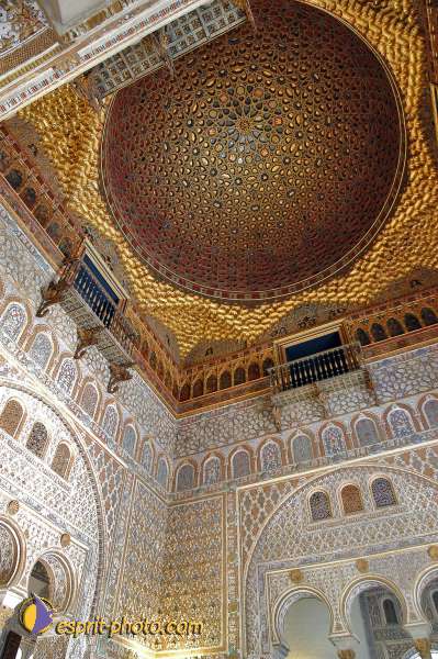 Nom de l'image : E00035213-1 — Description :  Pâques 2005 à Seville (Espagne-Andalusie)