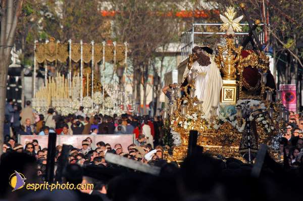 Nom de l'image : D1224101-1 — Description :  Pâques 2005 à Seville (Espagne-Andalusie)