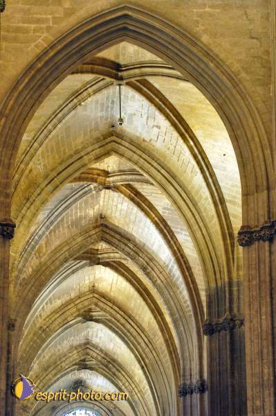 Nom de l'image : D1218037-1 — Description :  Pâques 2005 à Seville (Espagne-Andalusie)