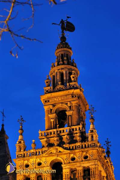 Nom de l'image : D1218852-1 — Description :  Pâques 2005 à Seville (Espagne-Andalusie)