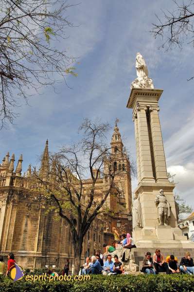 Nom de l'image : D1220085-1 — Description :  Pâques 2005 à Seville (Espagne-Andalusie)