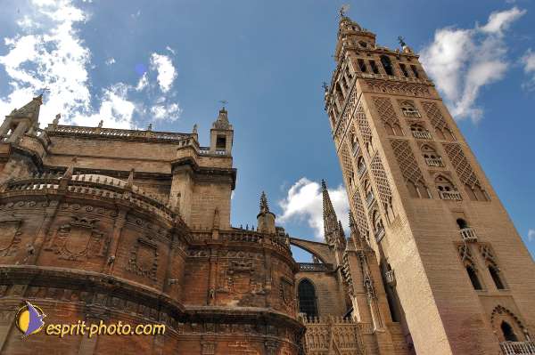 Nom de l'image : E00033517-1 — Description :  Pâques 2005 à Seville (Espagne-Andalusie)