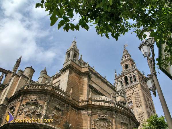 Nom de l'image : L1050799-1 — Description :  Pâques 2005 à Seville (Espagne-Andalusie)