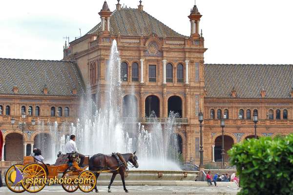 Nom de l'image : D1220189-1 — Description :  Pâques 2005 à Seville (Espagne-Andalusie)