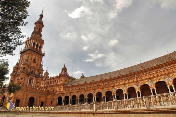 Nom de l'image : D1220303-1 — Description :  Pâques 2005 à Seville (Espagne-Andalusie)