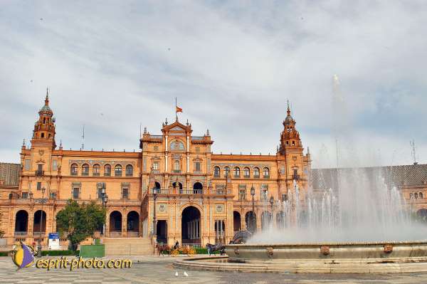 Nom de l'image : D1220564-1 — Description :  Pâques 2005 à Seville (Espagne-Andalusie)