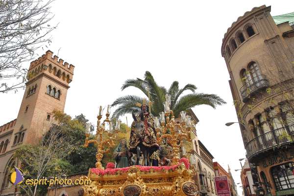 Nom de l'image : E00031814-1 — Description :  Pâques 2005 à Seville (Espagne-Andalusie)