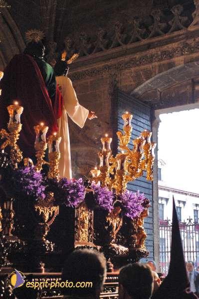 Nom de l'image : E00033108-1 — Description :  Pâques 2005 à Seville (Espagne-Andalusie)