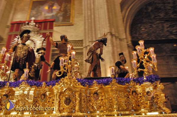 Nom de l'image : E00035518-1 — Description :  Pâques 2005 à Seville (Espagne-Andalusie)