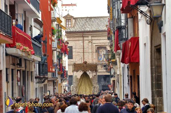 Nom de l'image : D1222749-1 — Description :  Pâques 2005 à Seville (Espagne-Andalusie)