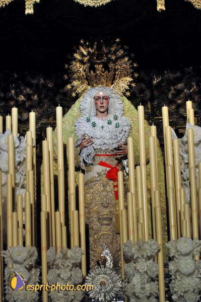 Nom de l'image : E00034881-1 — Description :  Pâques 2005 à Seville (Espagne-Andalusie)