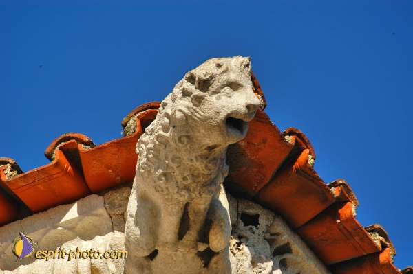 Nom de l'image : D1206208-1 — Description :