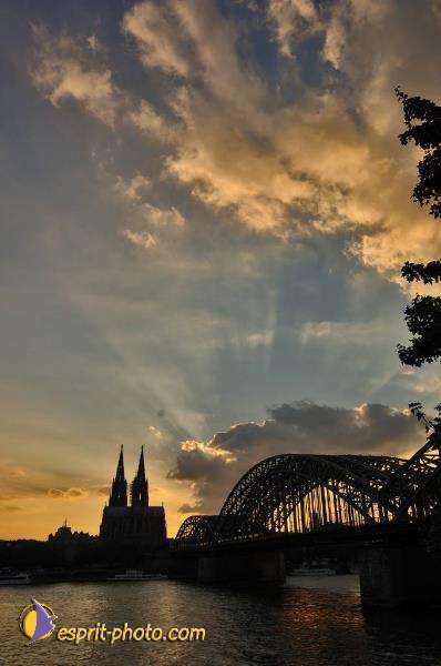 Nom de l'image : D2035500-1 — Description :