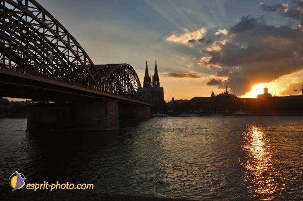 Nom de l'image : D2035515-1 — Description :