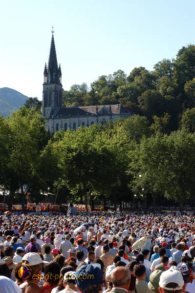 Nom de l'image : D1163556-01 — Description :  Lourdes 2004 - Pèlerinage du Pape à Lourdes