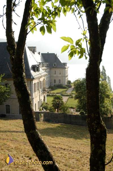 Nom de l'image : D1054034-1 — Description :  Chemin Neuf - Abbaye d'Hautecombe - Retraite Couple et Fiances