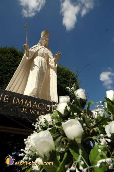 Nom de l'image : Vierge_Marie_Immaculee_Conception_D1153602-01 — Description :