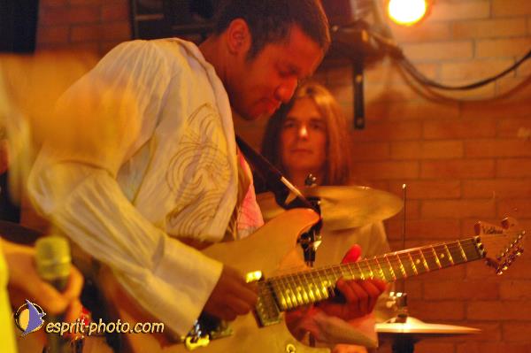 Nom de l'image : D2002512-1 — Description :