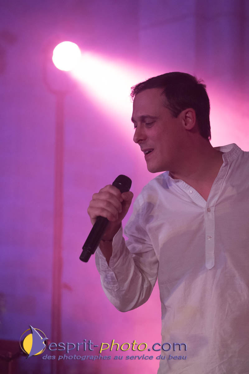 Nom de l'image : L7038948_c_Photographie.Pro — Description :