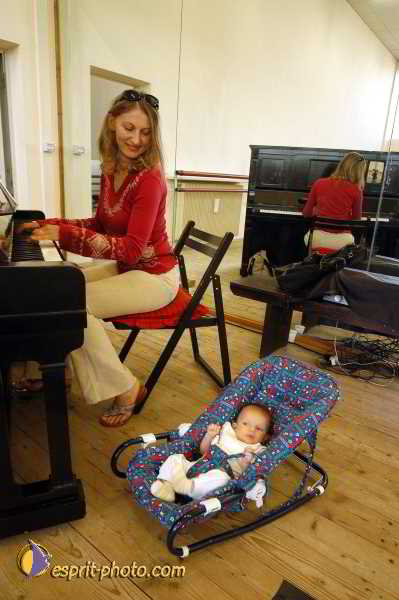 Nom de l'image : D1181394-1 — Description :  Ecole de danse Classique( Ballet) de Liliana COSI et Marinel STE