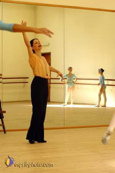 Nom de l'image : D1181546-1 — Description :  Ecole de danse Classique( Ballet) de Liliana COSI et Marinel STE