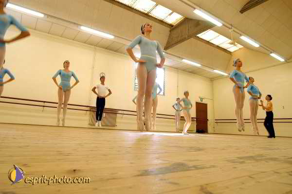 Nom de l'image : D1181597-1 — Description :  Ecole de danse Classique( Ballet) de Liliana COSI et Marinel STE