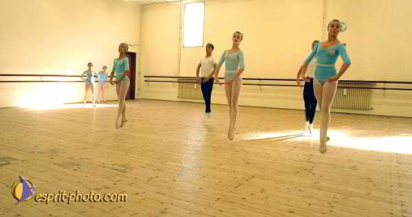 Nom de l'image : D1181628-2 — Description :  Ecole de danse Classique( Ballet) de Liliana COSI et Marinel STE