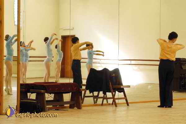 Nom de l'image : D1181812-1 — Description :  Ecole de danse Classique( Ballet) de Liliana COSI et Marinel STE