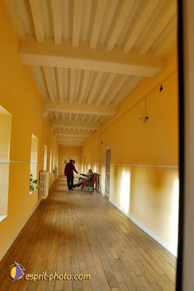 Nom de l'image : 025D1206623-1 — Description :  Maison de Retrait St Lazar à AUTUN (Bourgogne)