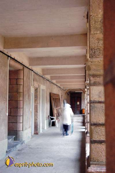 Nom de l'image : 067D1207244-1 — Description :  Maison de Retrait St Lazar à AUTUN (Bourgogne)